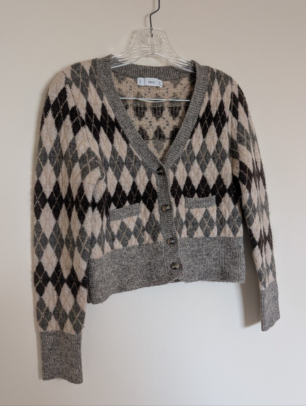 MNG Mango Argyle Cropped Cardigan Sweater Gray Pink Soft Knit Size S